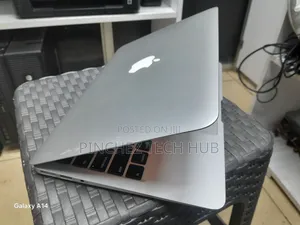 Laptop Apple MacBook Air 8GB Intel Core I5 SSD 128GB