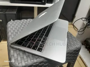 Laptop Apple MacBook Air 8GB Intel Core I5 SSD 128GB