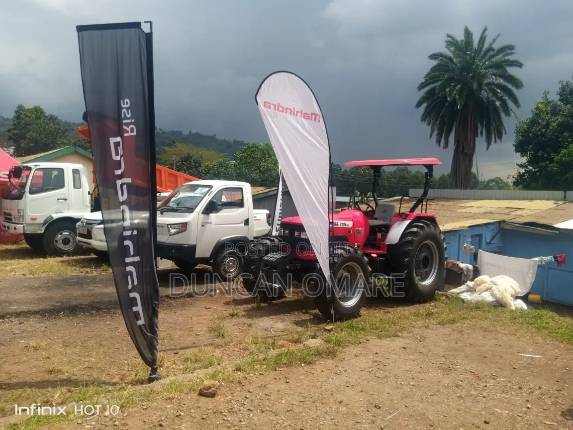 Mahindra 9200