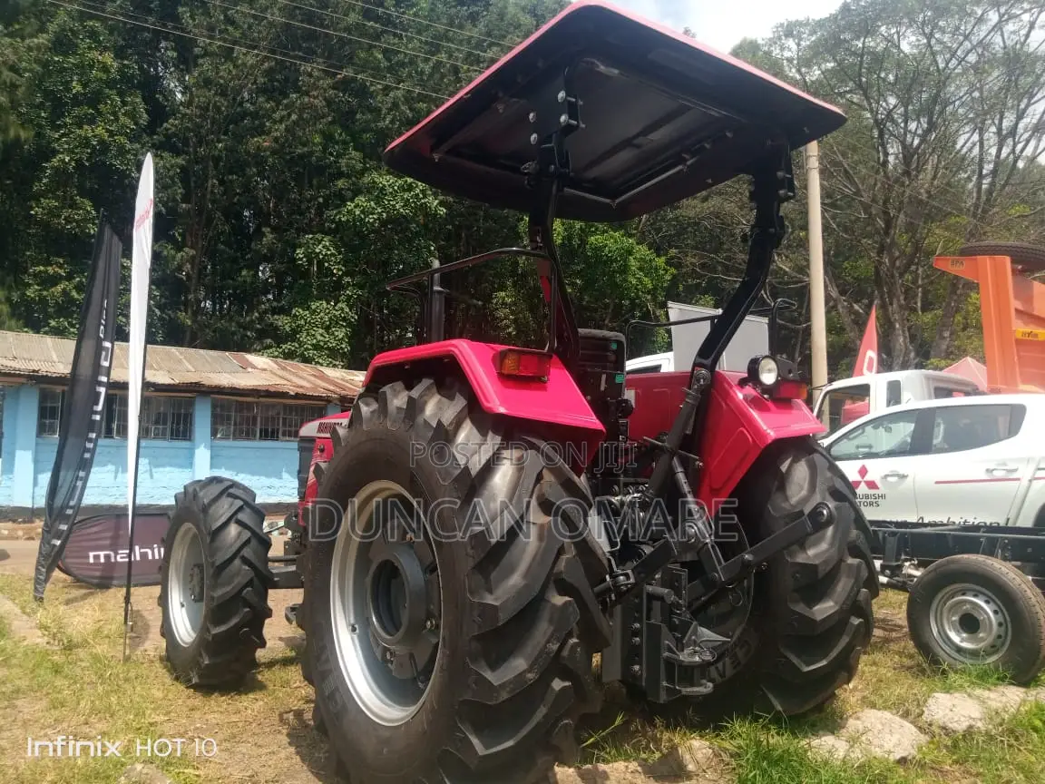 Mahindra 9200