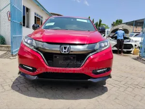 Honda Vezel 2017 Red