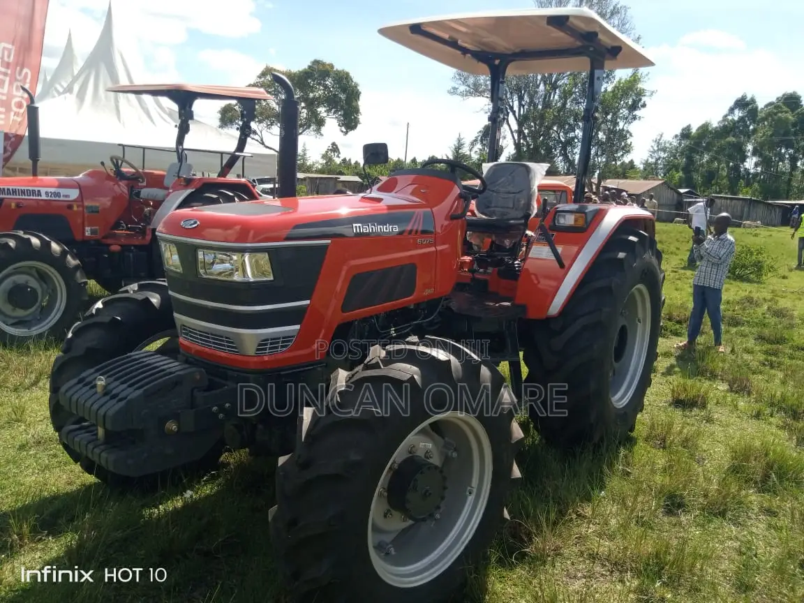Mahindra 6075