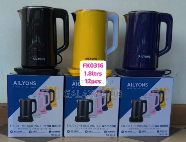 Ailyons Plastic Water Kettle