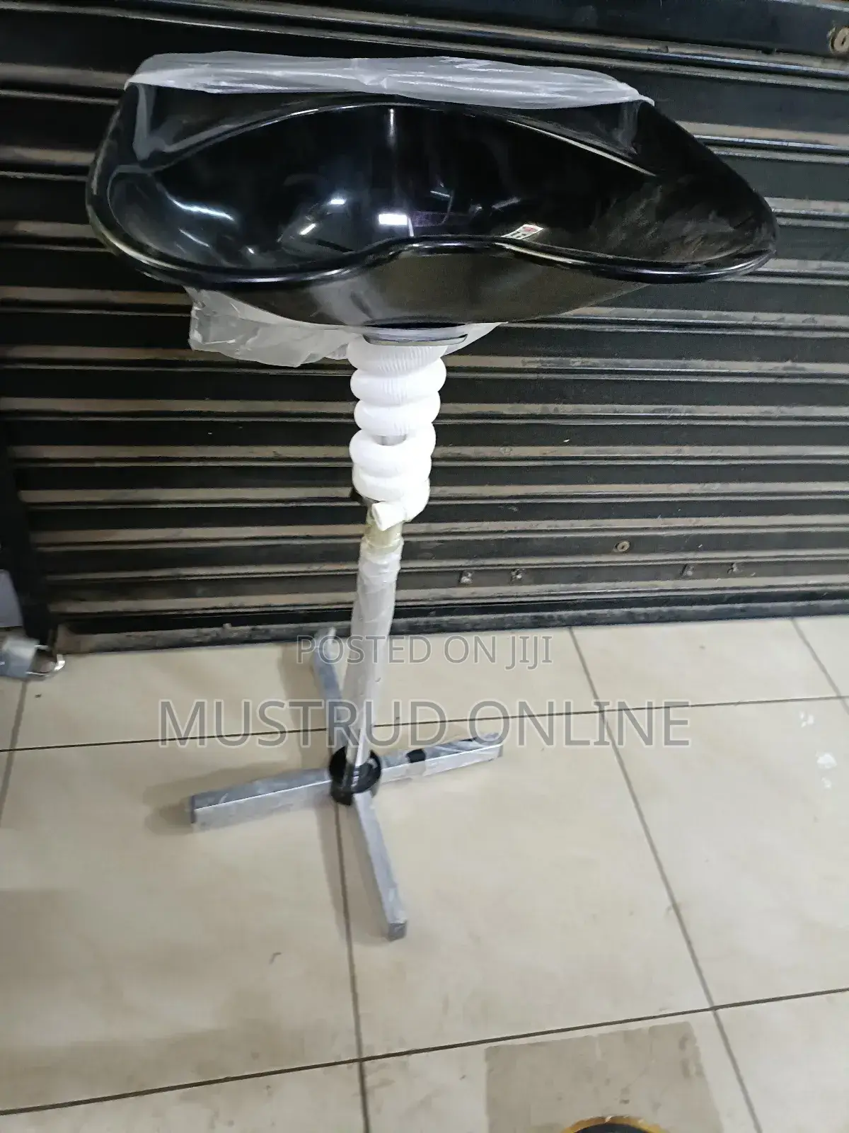 Sink, Salon Sink