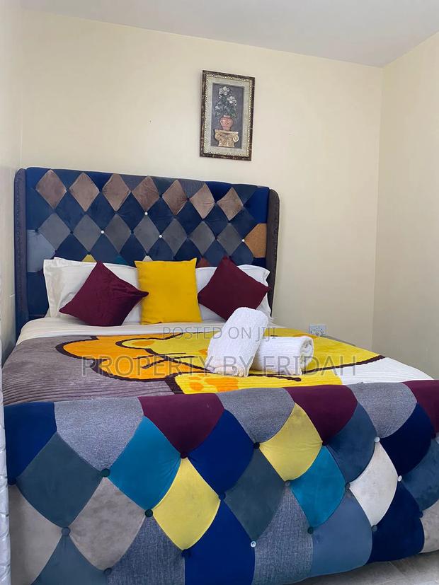 3 Bedroom Furnished - thumbnail 10