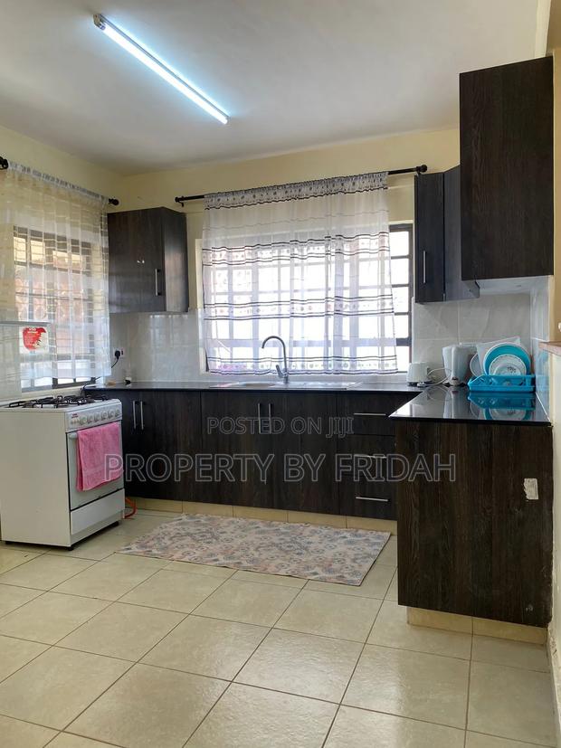 3 Bedroom Furnished - thumbnail 11