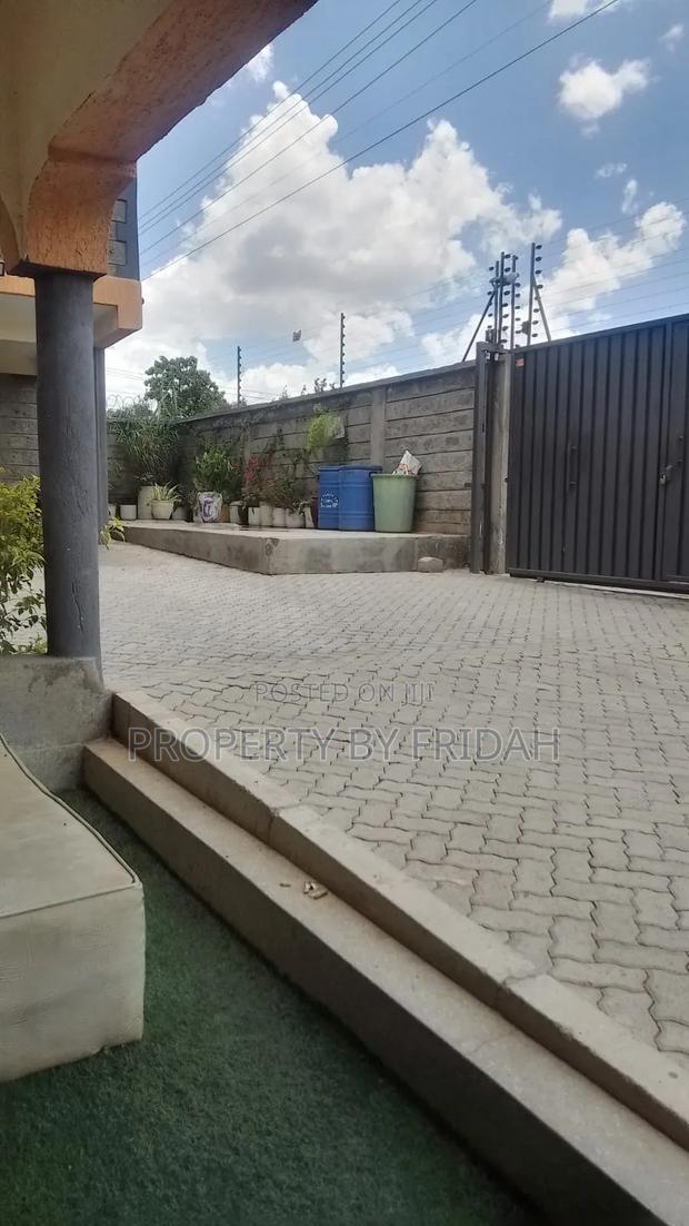 3 Bedroom Furnished - thumbnail 19