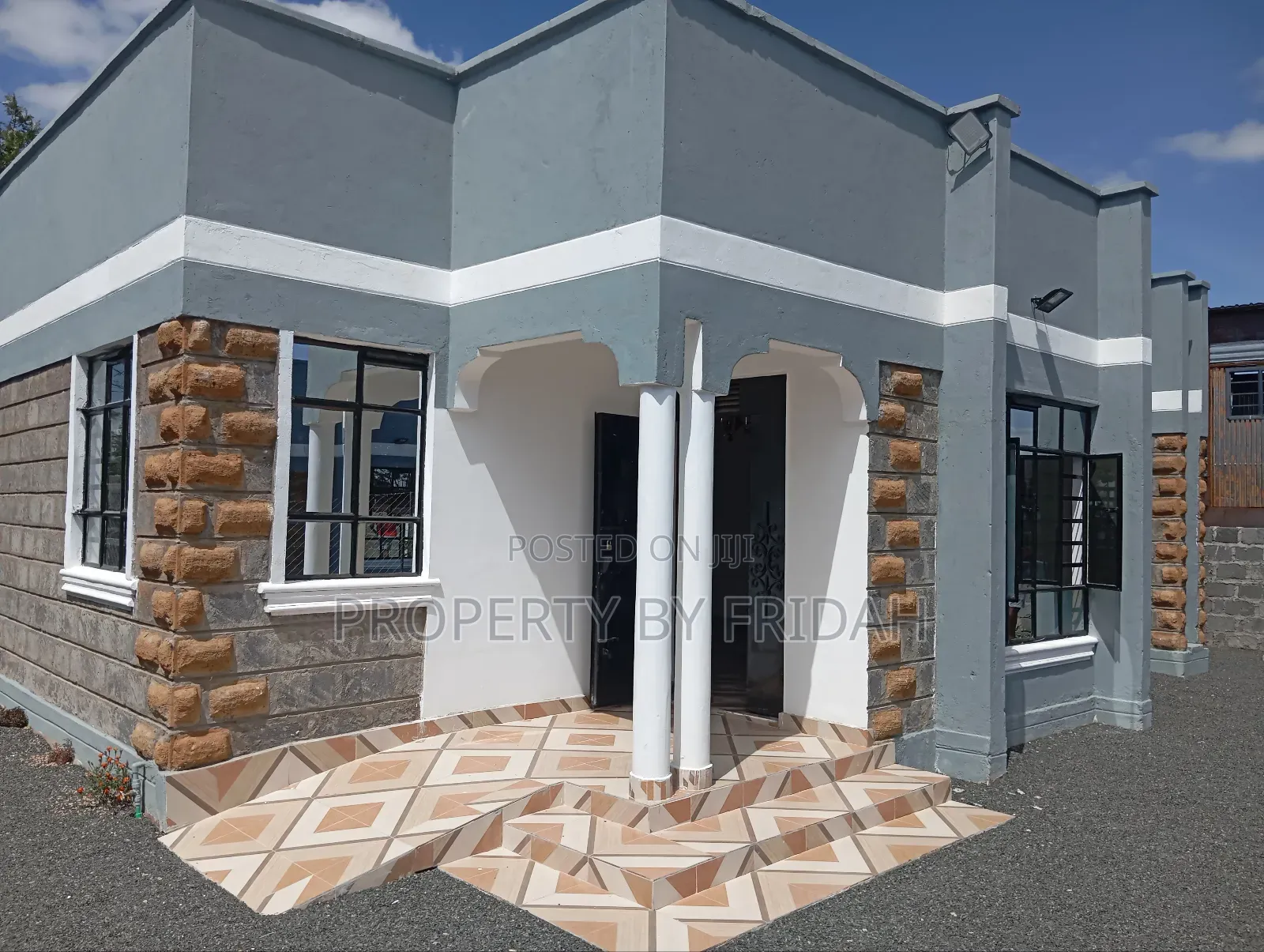 3bdrm Bungalow in Kitengela for sale