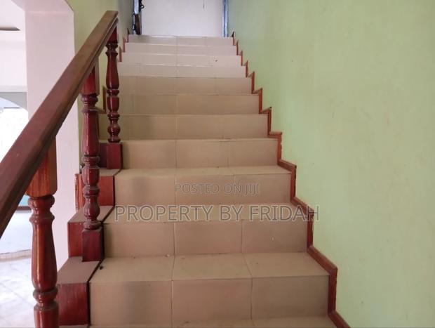 4-Bedroom Mansion in Kitengela - Elegant and Spacious Living - thumbnail 5