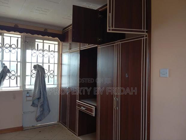 4-Bedroom Mansion in Kitengela - Elegant and Spacious Living - thumbnail 9