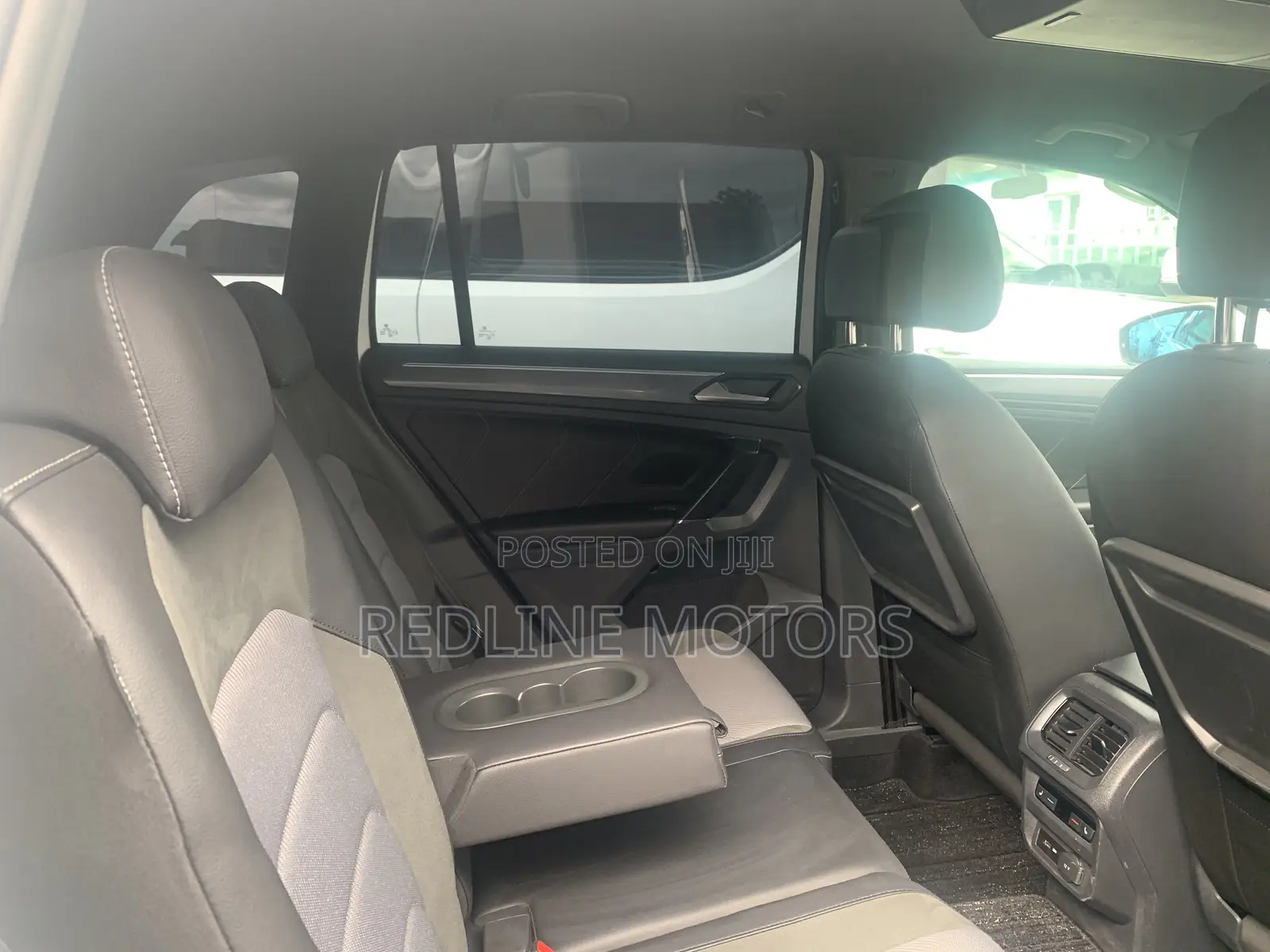 Volkswagen Tiguan 2.0T S AWD 4MOTION 2017 Off white