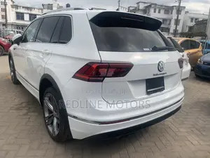 Volkswagen Tiguan 2.0T S AWD 4MOTION 2017 Off white