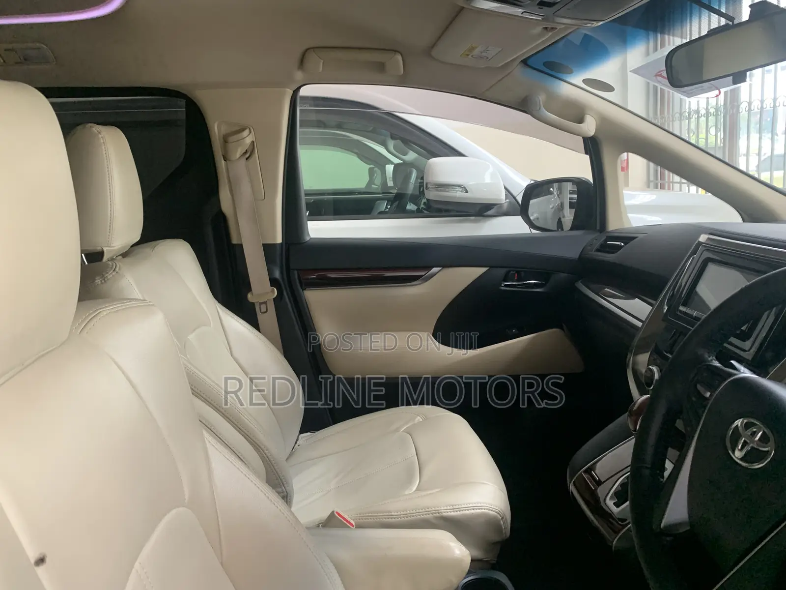 Toyota Vellfire 2017 Matt Black