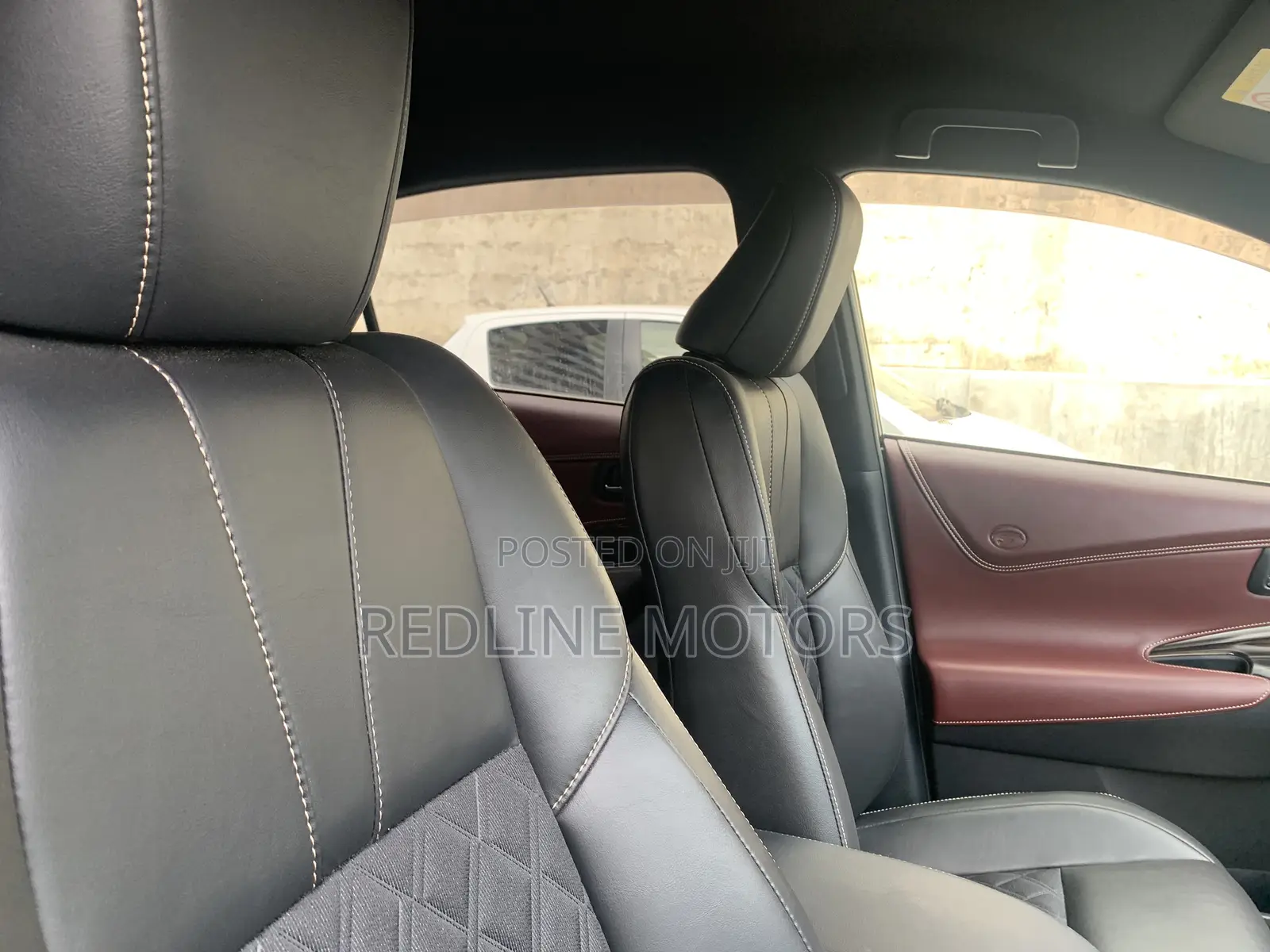 Toyota Harrier 2.0 2017 Brown