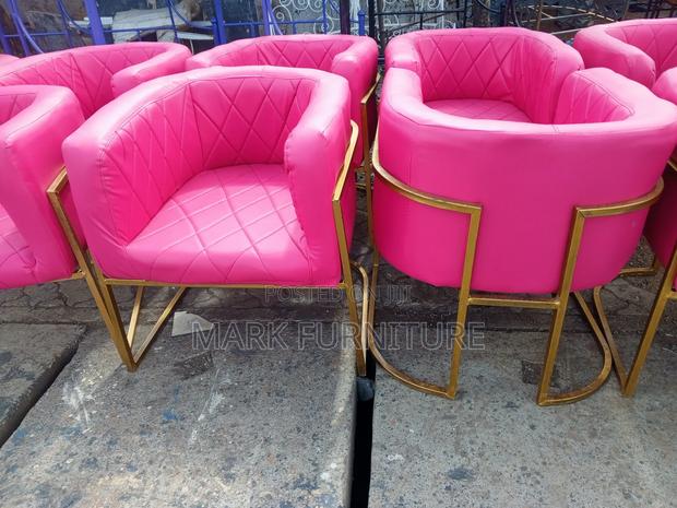 Salon Styling Chair - thumbnail 2