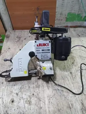 Juki Bag Closer Machine