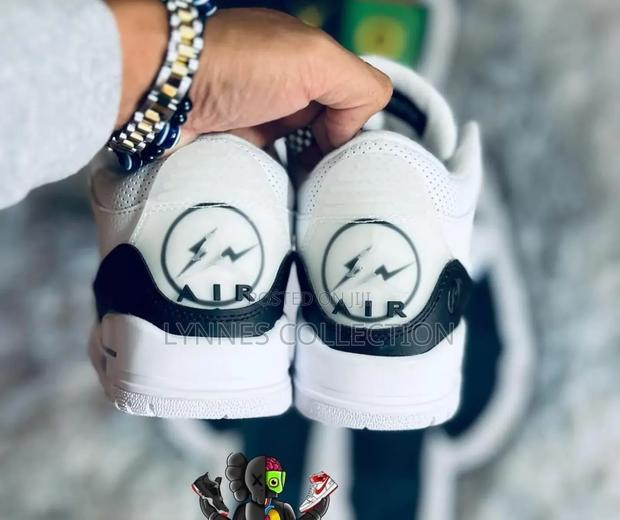 Air Jordan 3 Sneakers - thumbnail 3