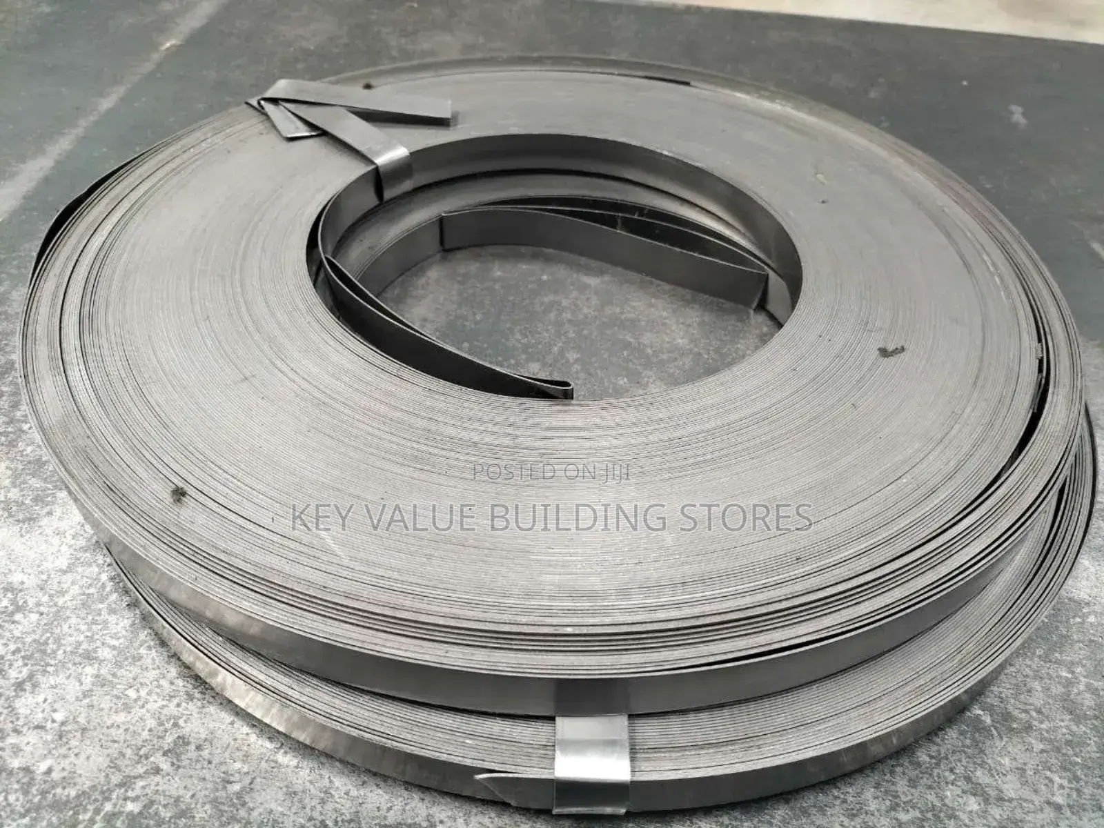 Hoop Iron -Wall Pass