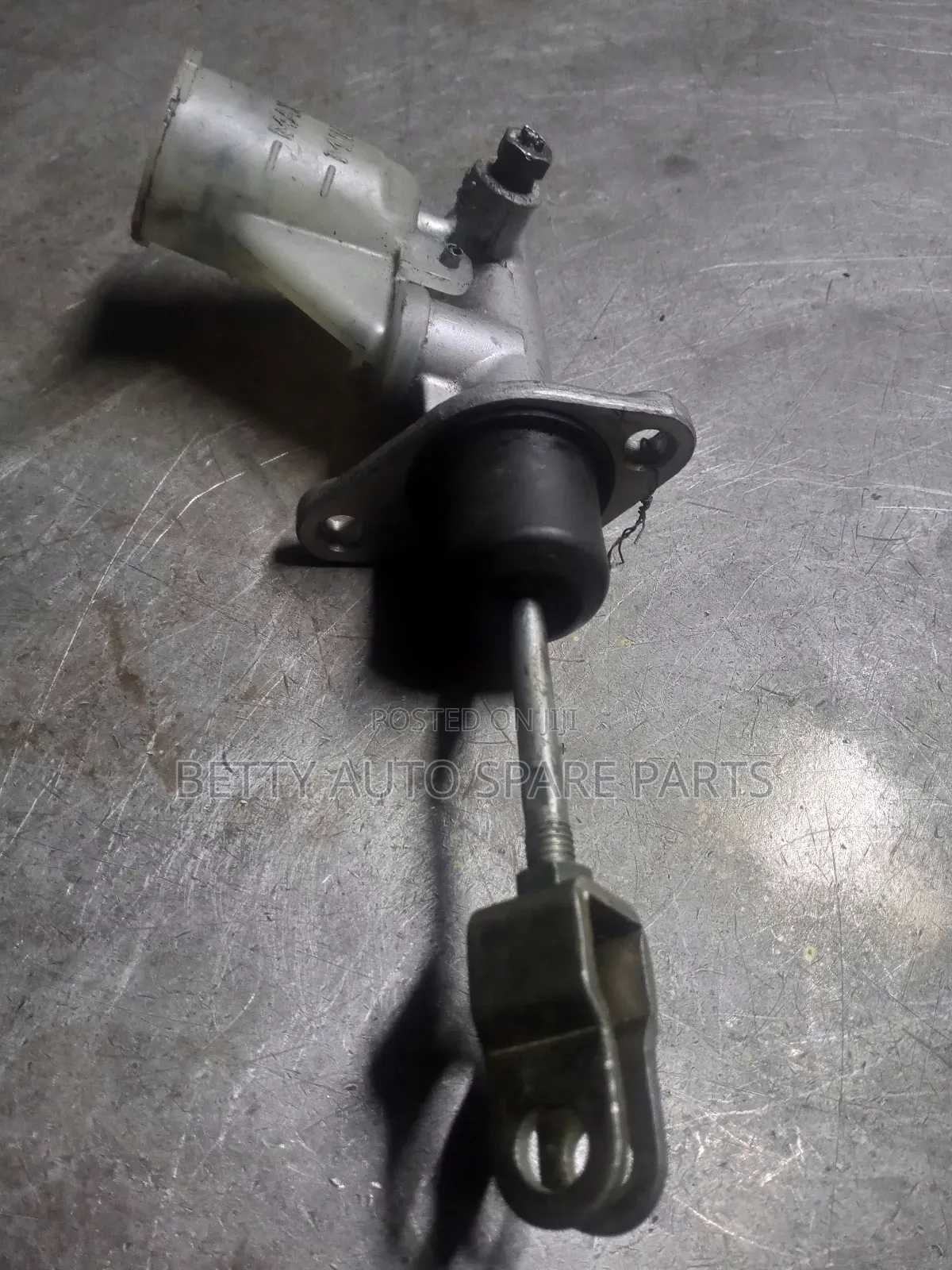 Mitsubishi Outlander Master Cylinder