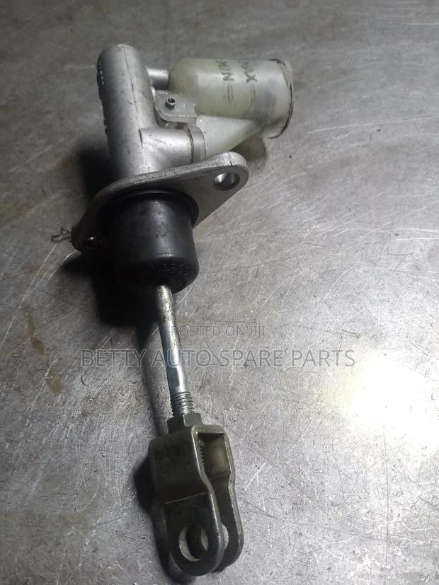 Mitsubishi Outlander Master Cylinder - thumbnail 3