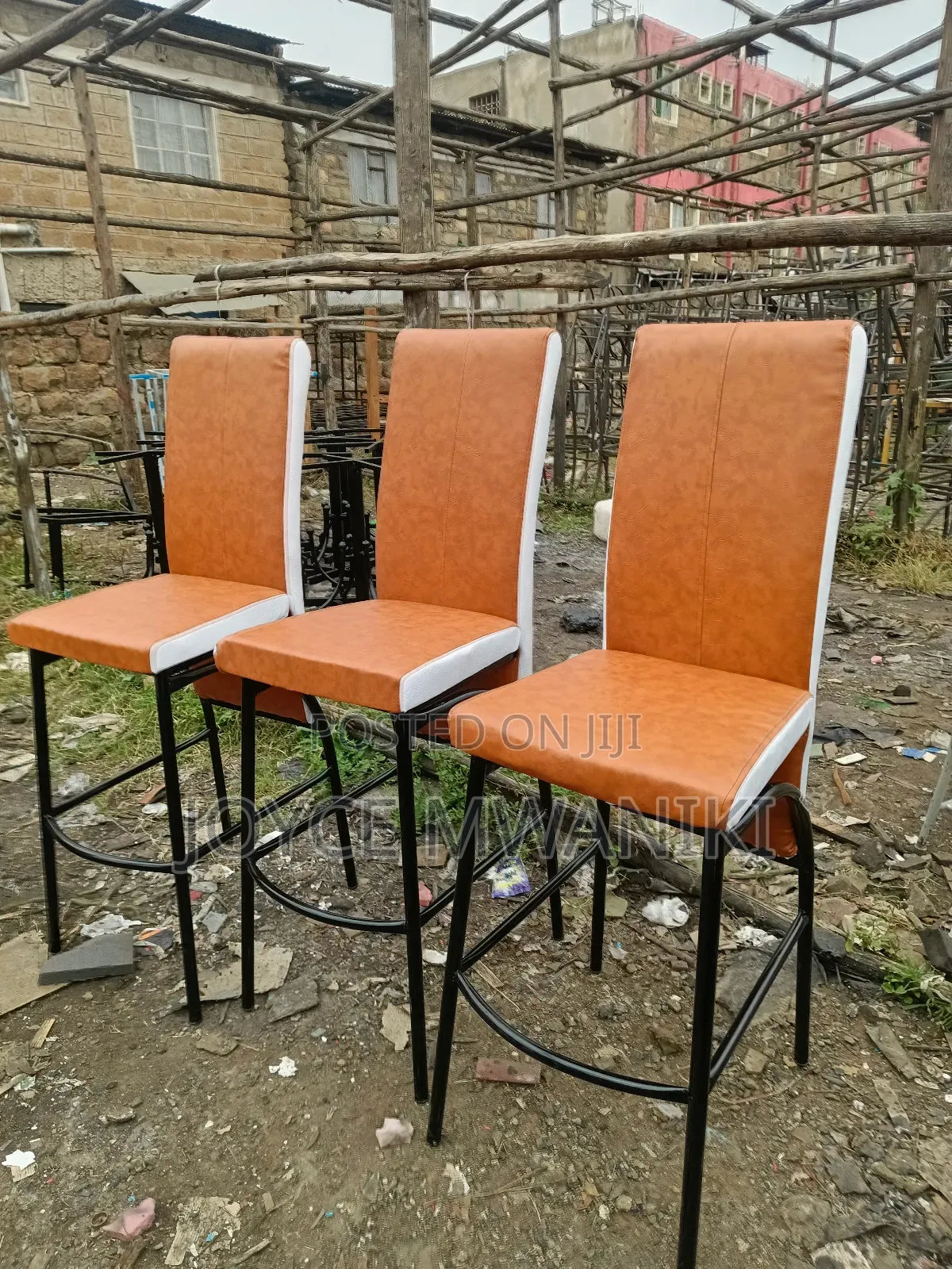 Executive High Bar Chairs, White and Gold 