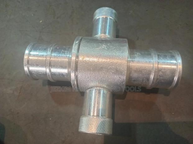 Hose Connector - thumbnail 2