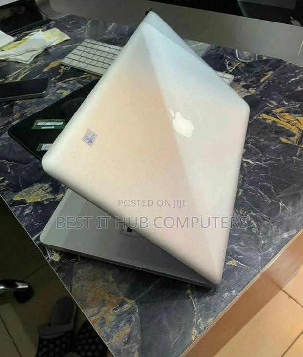 Laptop Apple MacBook Pro 2011 8GB Intel Core i5 HDD 500GB - thumbnail 2