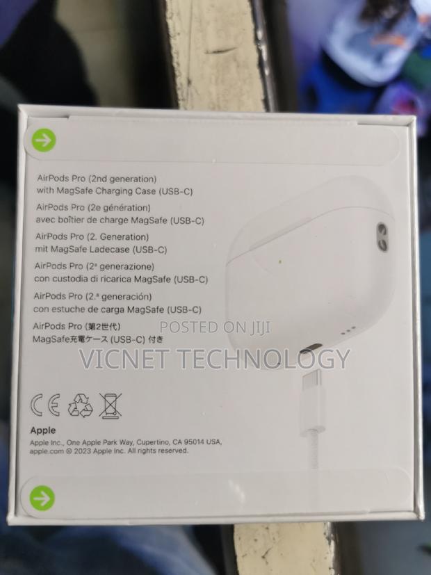 iPhone Type C Airpods PRO 2nd Generation - main view