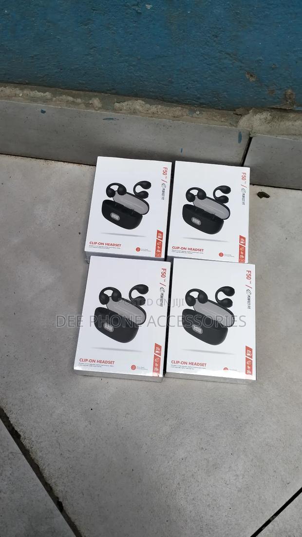 New JBL F50 Clip on Wireless Earpods - thumbnail 5