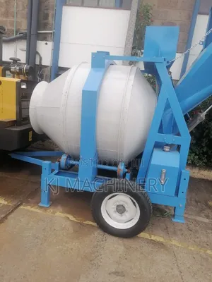Self Loading Concrete Mixer Aico Japan Heavy Duty
