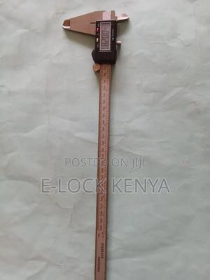 Efficient, Electronic Digital Caliper - thumbnail 2