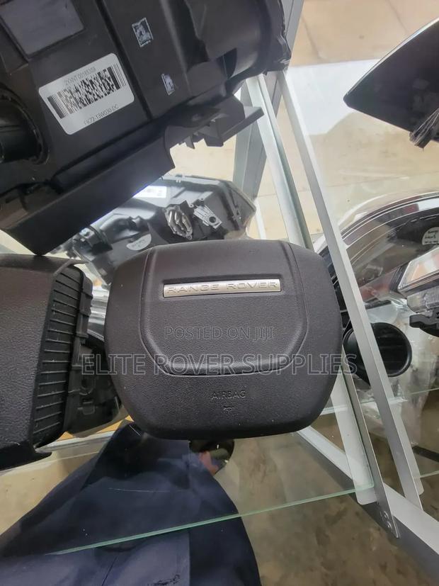 Range Rover Evoque Steering Wheel Airbag