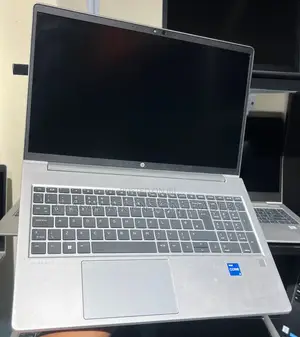 Laptop HP ProBook 450 G9 16GB Intel Core I5 SSD 256GB