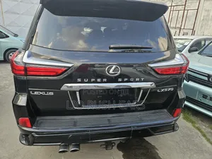 Lexus LX 2018 Black