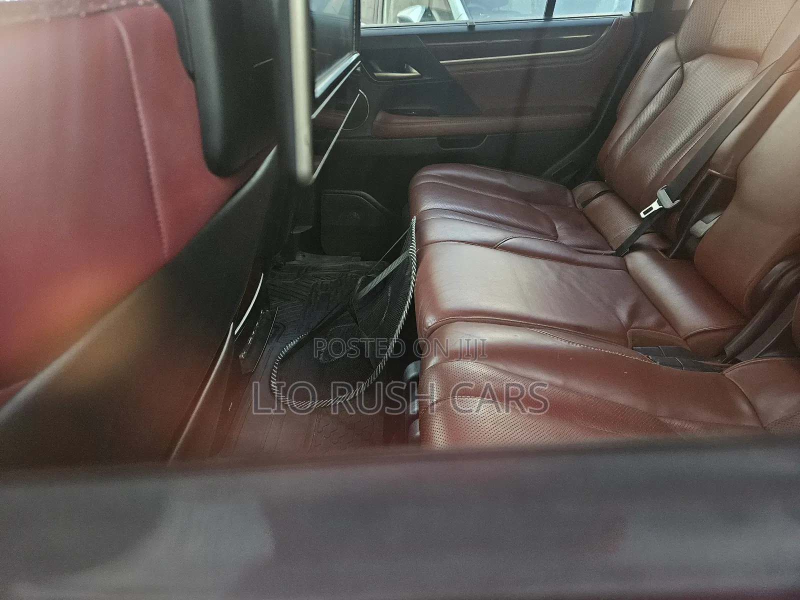 Lexus LX 2018 Black