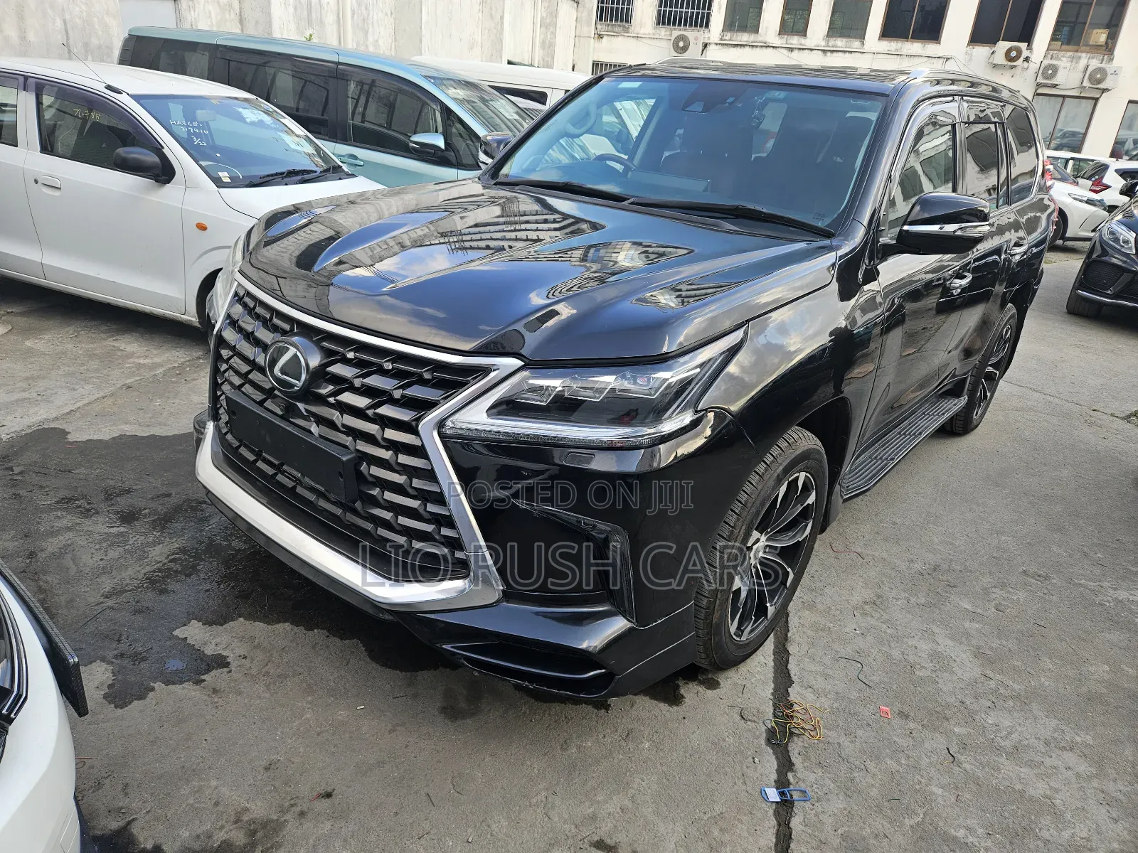 Lexus LX 2018 Black