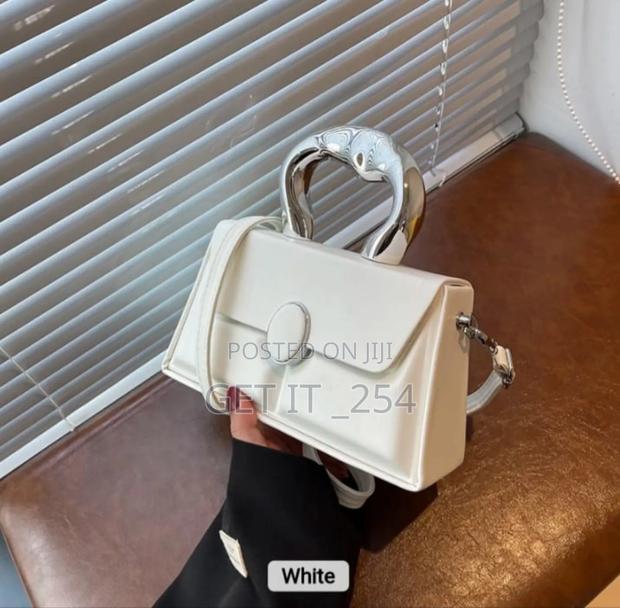 Fashfashion Handbag - thumbnail 6