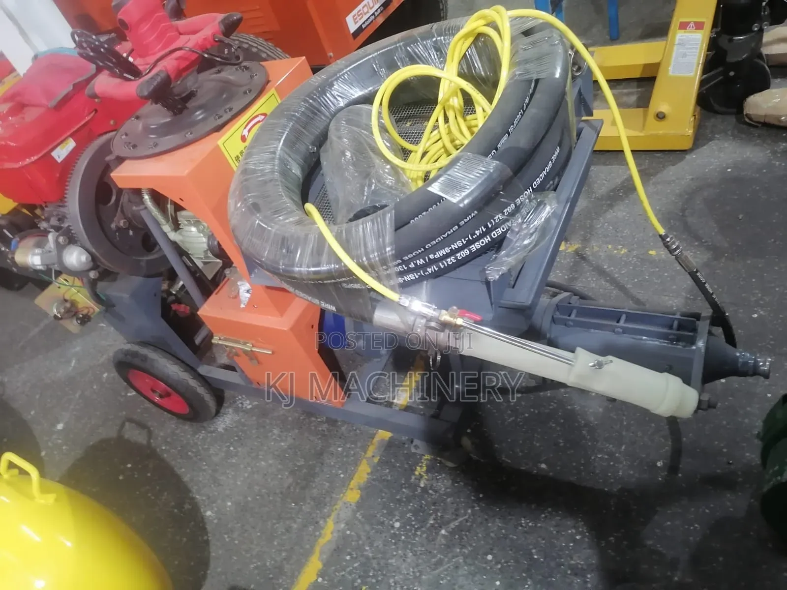 Concrete Spraying Machine Heavy Duty for Commercial Purpoes