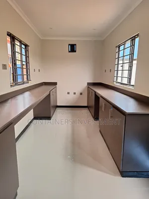 Affordable 40ft Container Office- Perfect for Startups