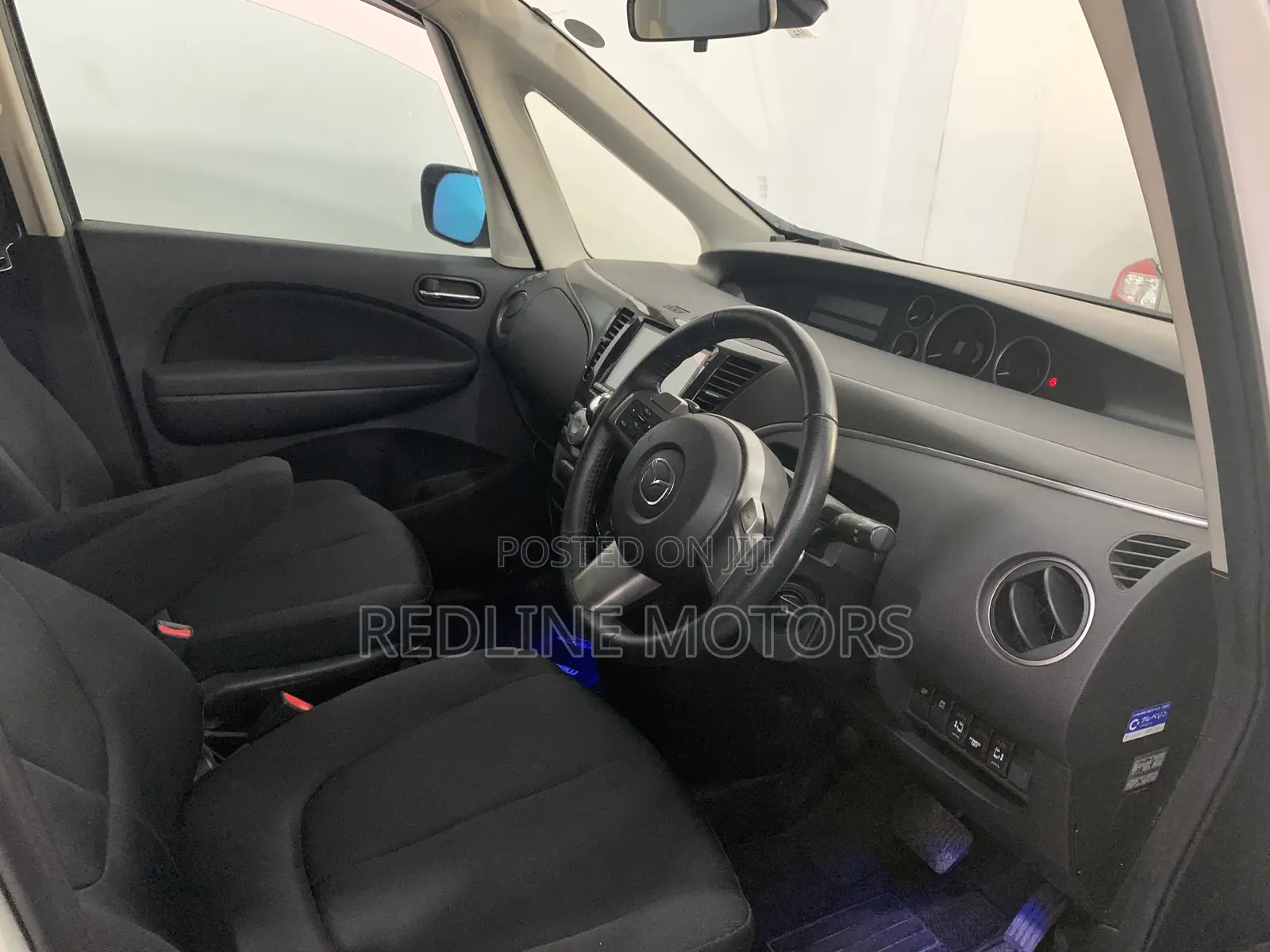Mazda Biante 2017 Pearl