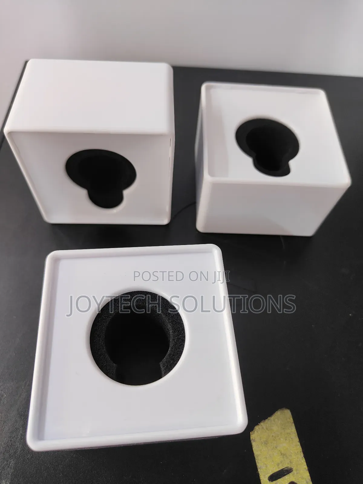 White Bladding Mic Flags. Microphone Bladding Flags