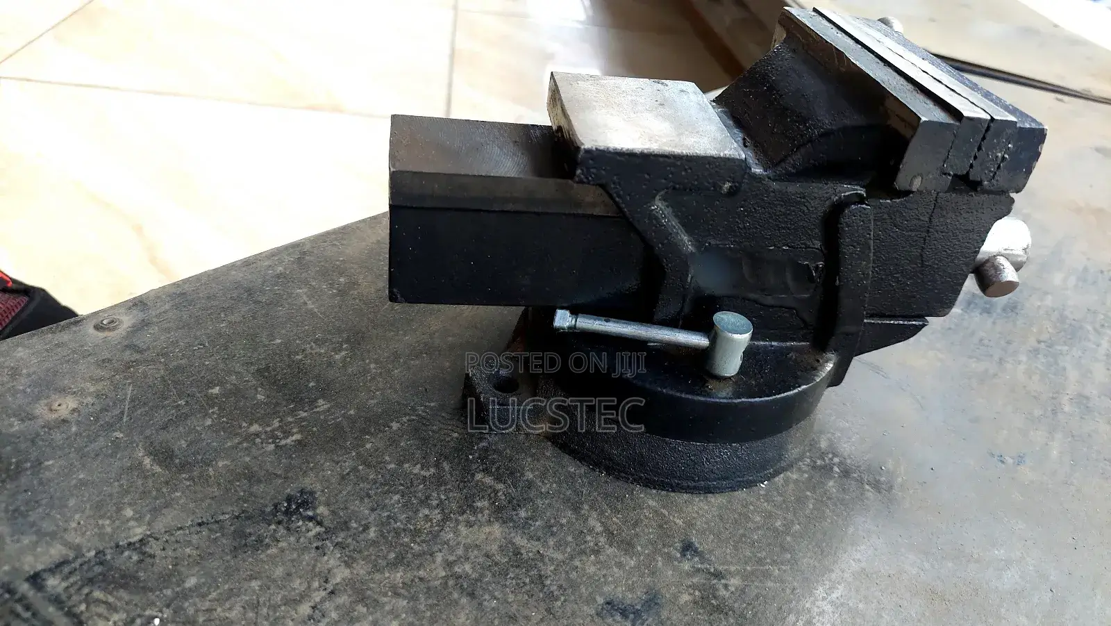 Finder 4" Vice