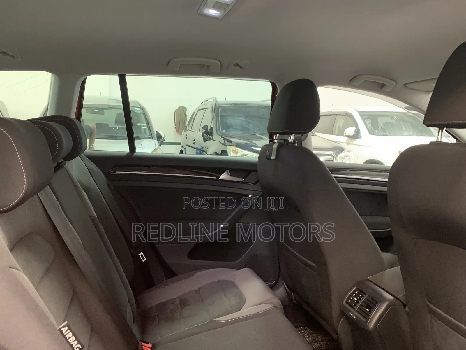 Volkswagen Golf Variant 2017 Red