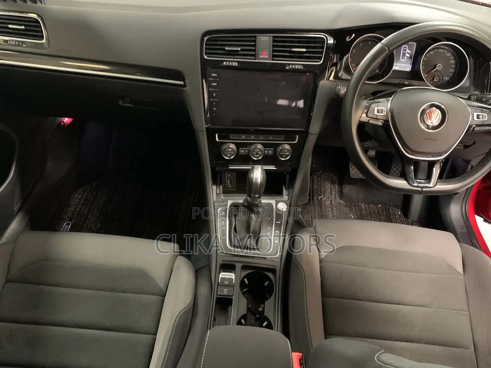 Volkswagen Golf Variant 2017 Red