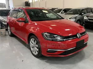 Volkswagen Golf Variant 2017 Red