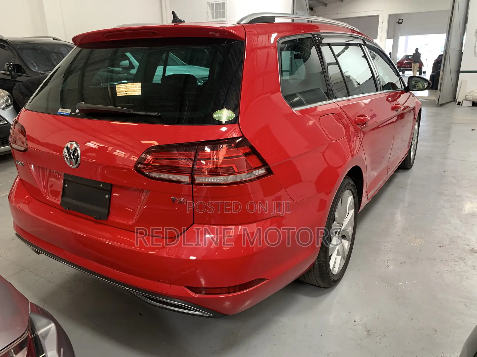 Volkswagen Golf Variant 2017 Red