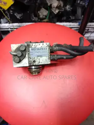 Engine Pump Mitsubishi Lancer