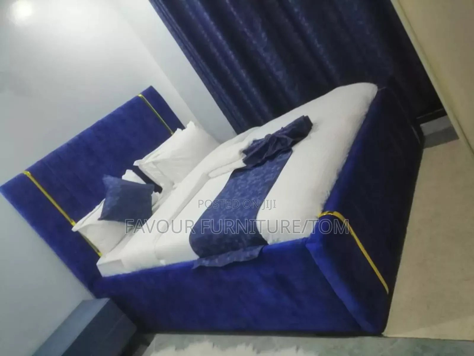 Tufted Chesterfield Beds 5x6