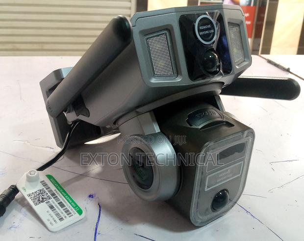 4g/ Wifi Wireless Solar Triple-Lens Linkage Dual Camera Lens - main view