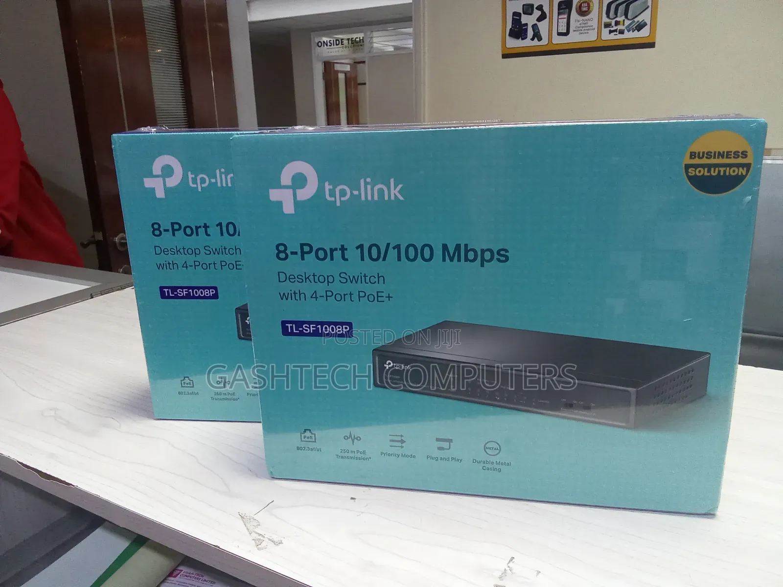 TL-SF1008P Tp-Link 8-Port 10/100mbps Desktop Switch